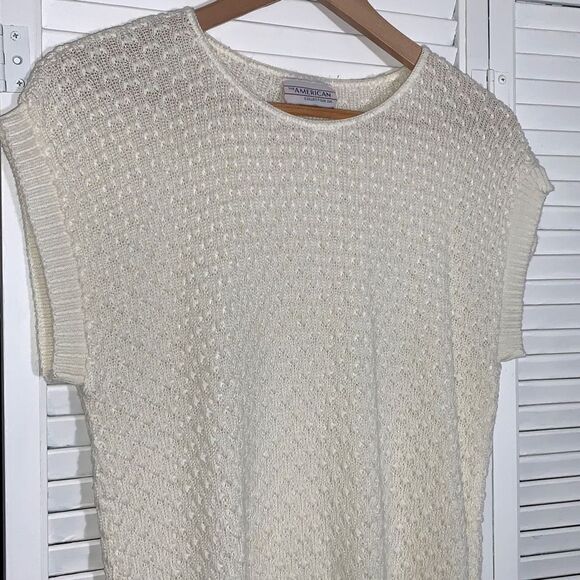 Vintage Cream Sleeveless Sweater Women’s Size Medium - Picture 2 of 16